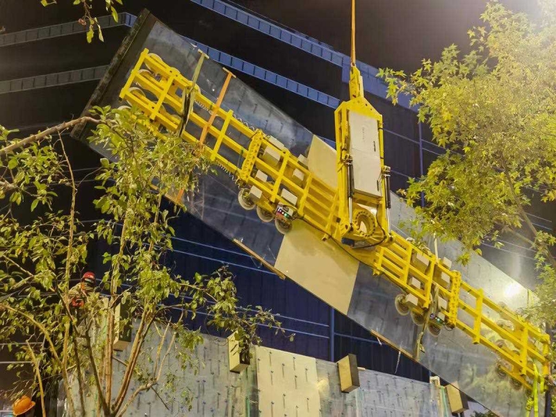 1至10吨超大板玻璃安装